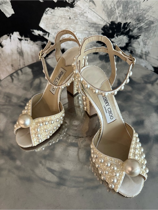Jimmy Choo Shoes - Jimmy Choo Sacaría 100 pearl embellished heels